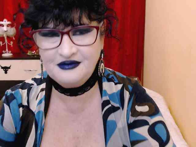 QueenOfSin webcam