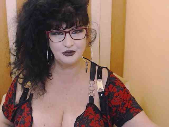 QueenOfSin webcam