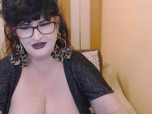 QueenOfSin webcam