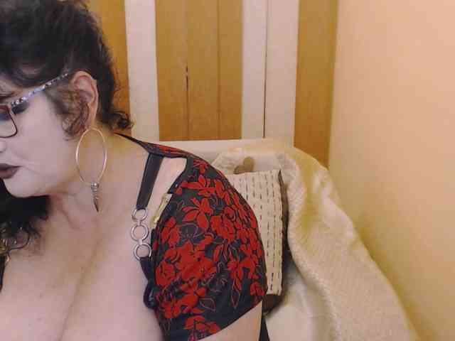 QueenOfSin webcam