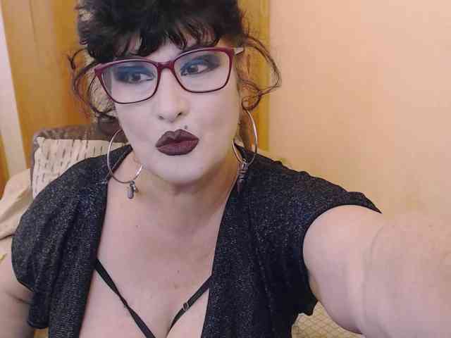 QueenOfSin webcam