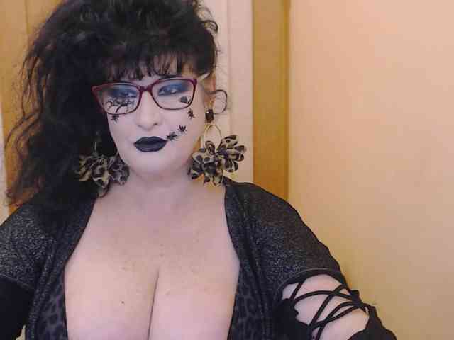 QueenOfSin QueenOfSin