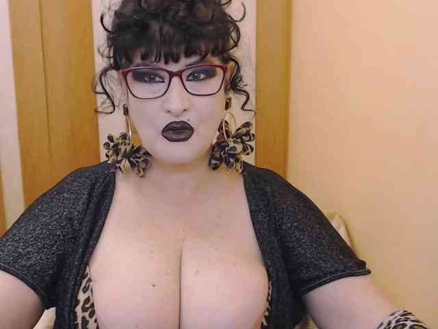 QueenOfSin webcam