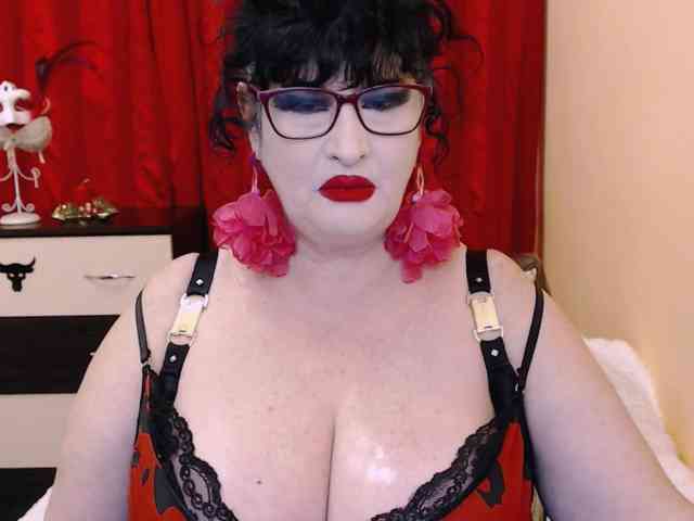 QueenOfSin webcam