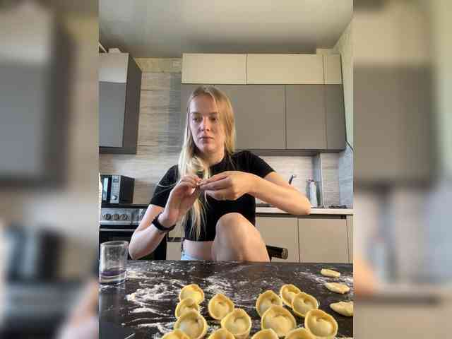 Diana_Doris webcam