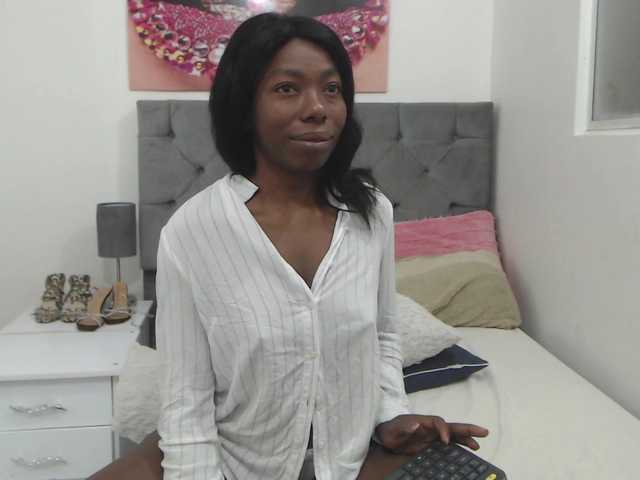 sharijhonson-'s BongaCams show and profile