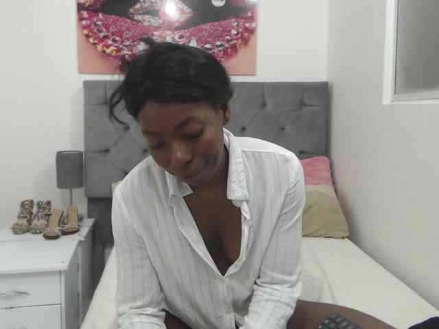 sharijhonson- webcam