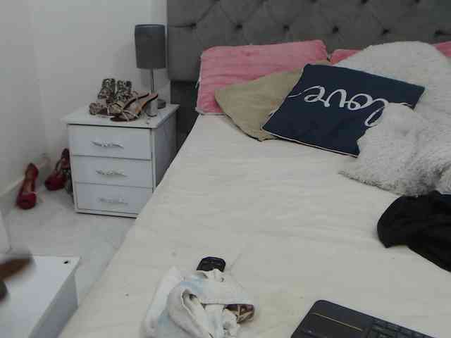 sharijhonson- webcam