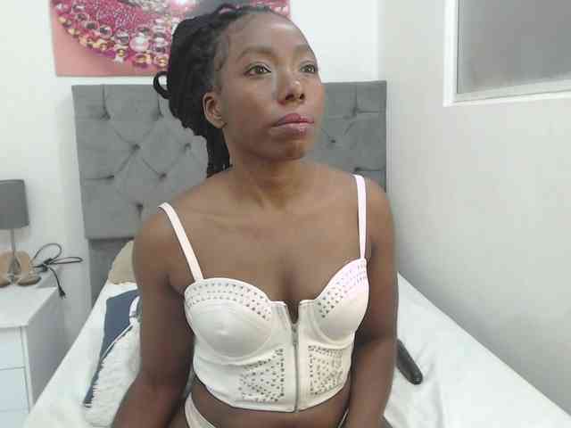 sharijhonson- webcam