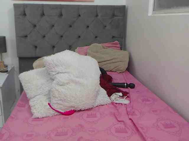 sharijhonson- webcam