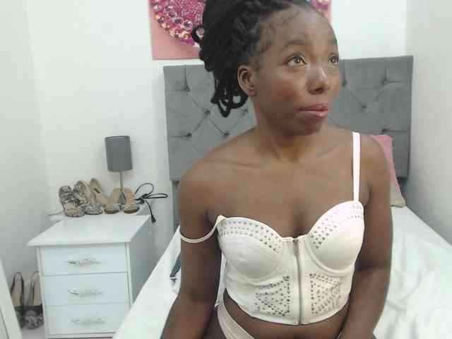 sharijhonson- webcam