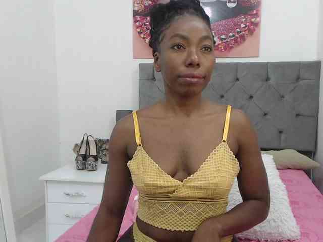 sharijhonson- webcam