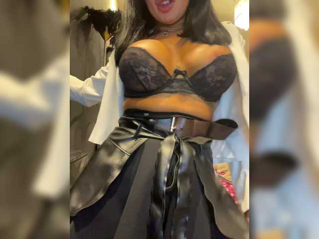 Profile and Statistics for PornBlondeMellissa on BongaCams