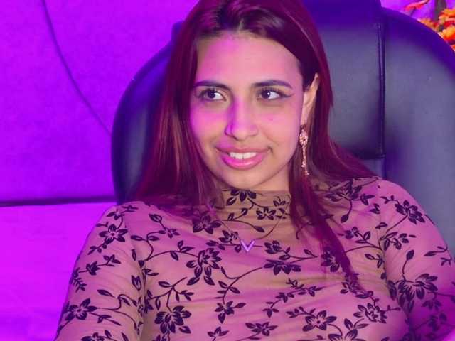 TammyBlackk's BongaCams show and profile