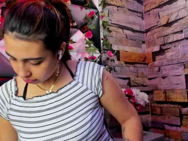 TammyBlackk webcam