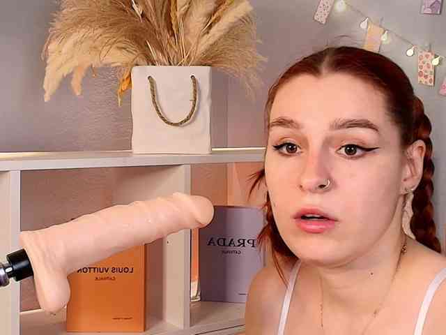 KaterineTailor webcam