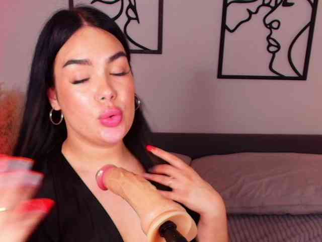 KaterineTailor webcam
