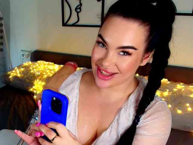 KaterineTailor webcam