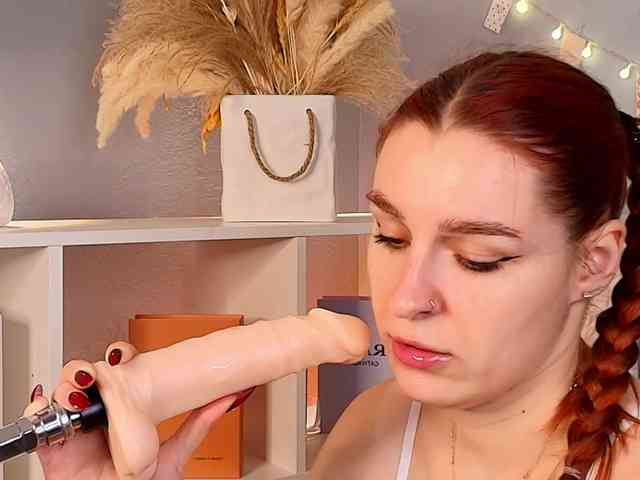 KaterineTailor webcam