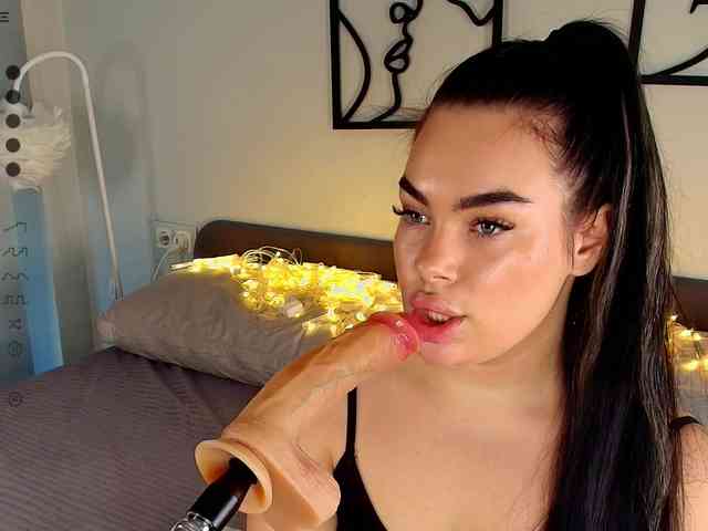 KaterineTailor webcam