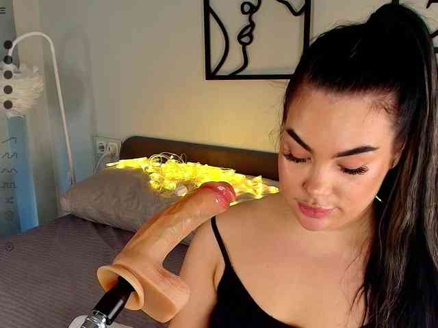 KaterineTailor webcam