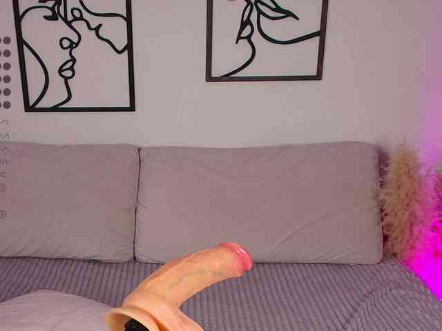 KaterineTailor webcam