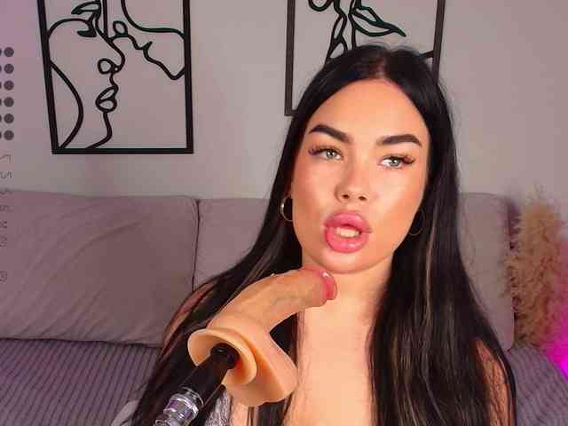 KaterineTailor webcam