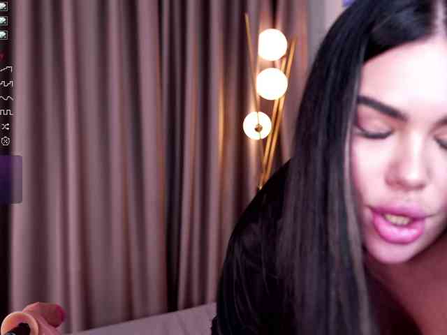 KaterineTailor webcam