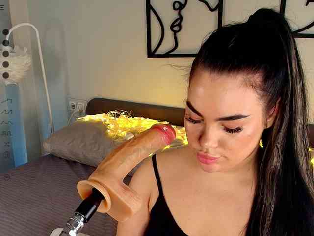 KaterineTailor webcam