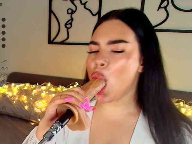 KaterineTailor webcam