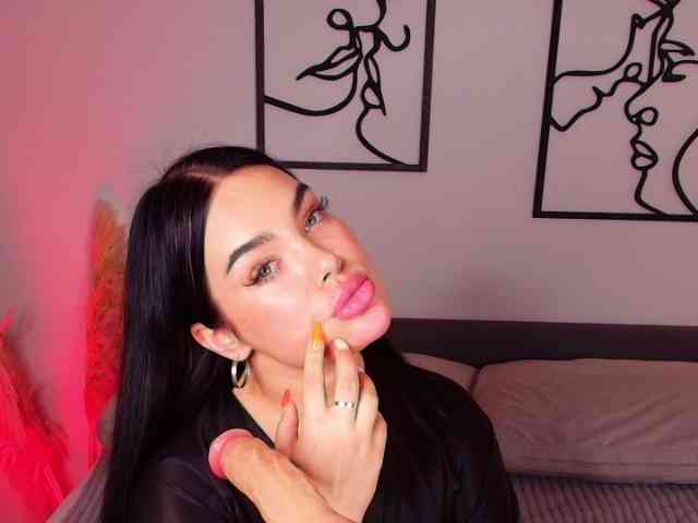 KaterineTailor webcam