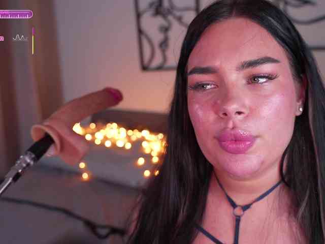 KaterineTailor webcam