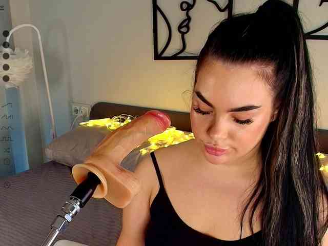 KaterineTailor webcam