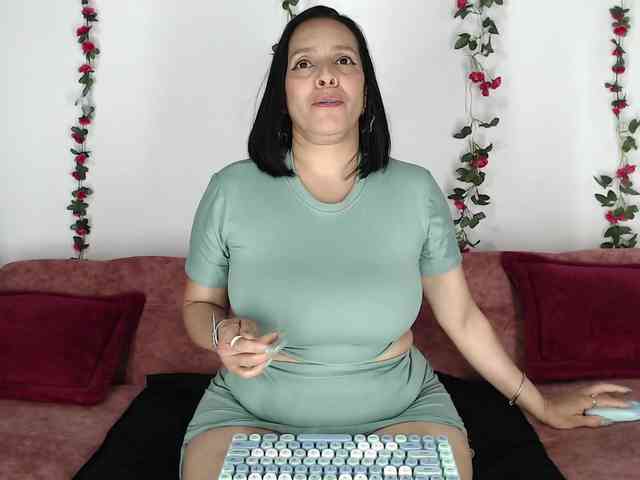 Ariana-Lavoie webcam