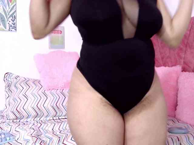 Ariana-Lavoie webcam