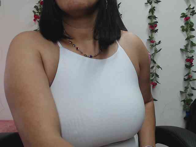 Ariana-Lavoie webcam