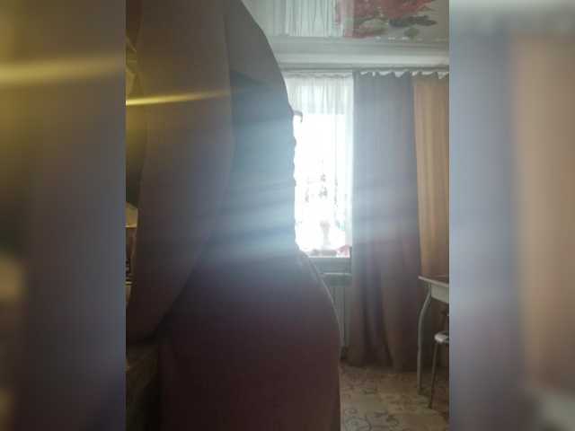 Swit777's BongaCams show and profile