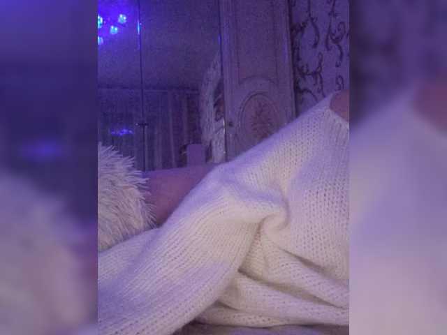 Swit777's BongaCams show and profile