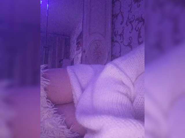 Swit777's BongaCams show and profile