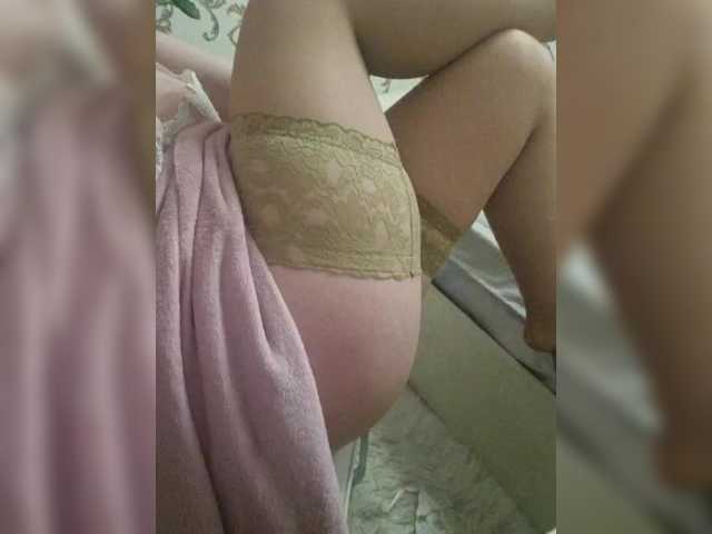 Swit777's BongaCams show and profile