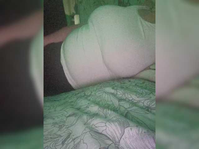 Swit777's BongaCams show and profile