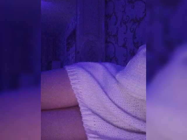 Swit777's BongaCams show and profile