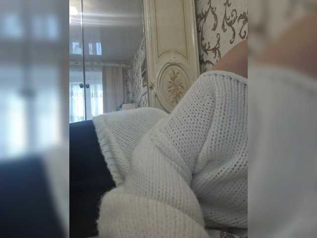 Swit777's BongaCams show and profile