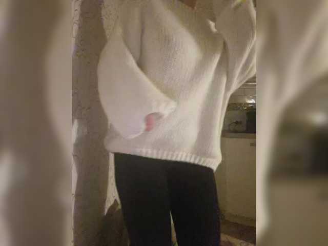 Swit777's BongaCams show and profile