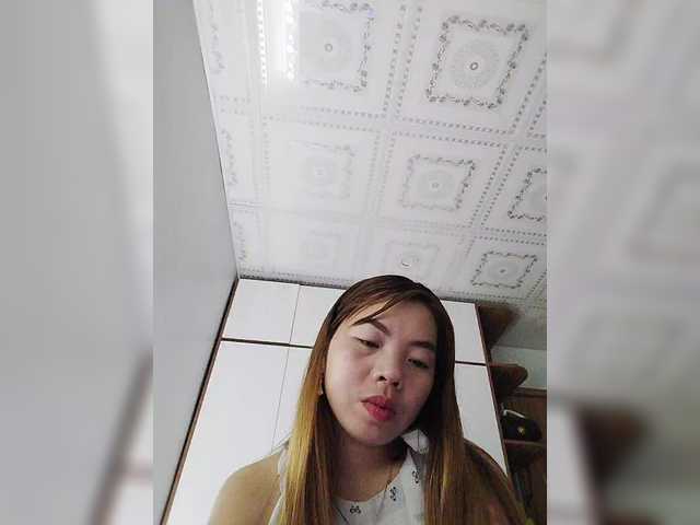 Lemon98 Live Cam on BongaCams