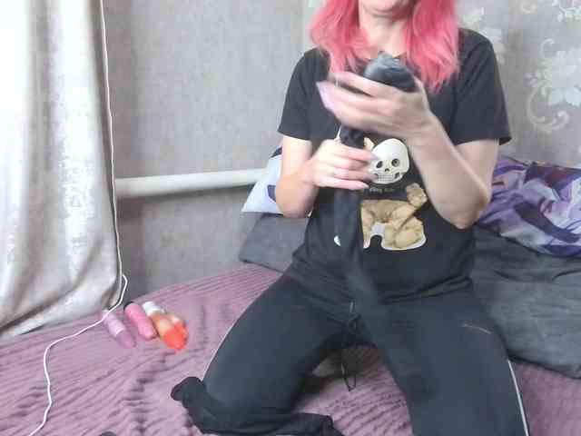 RiaMarivanna webcam