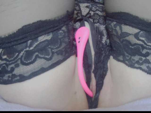 Alexjinna's BongaCams show and profile