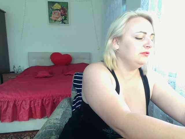 SheilaGirl webcam
