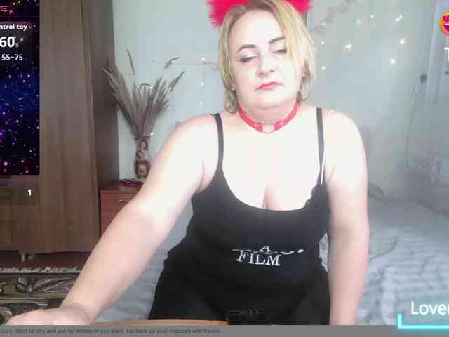 SheilaGirl webcam