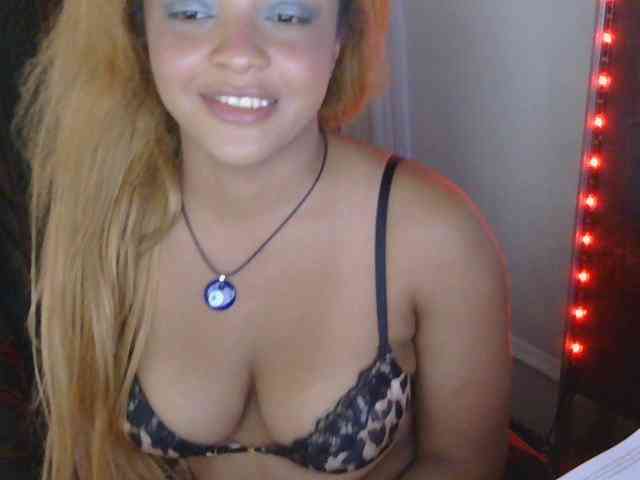 jaslenelovely69 webcam